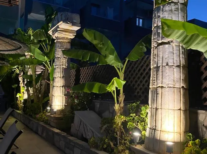 Socrates And 4* Tigaki