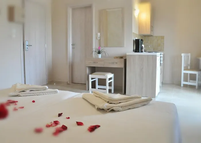 Hotel de apartamente Socrates And