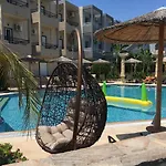 Aparthotel Socrates And Tigaki