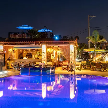 Socrates Aparthotel 3*
